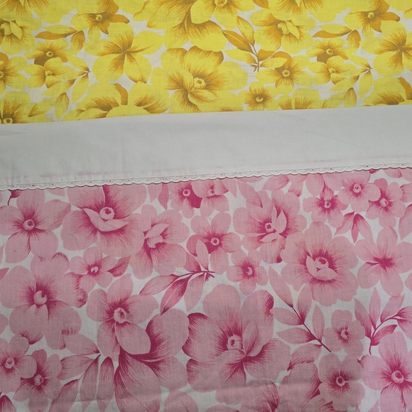 Vtg 70s Sheet Set, Flower Power, 1 Fitted & 1 Flat Sheet, Twin, Cotton/Poly - Picture 5 of 10